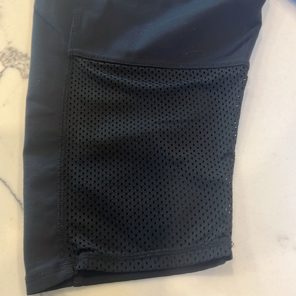 Ladies Capris Leggings - Picture 4 of 5